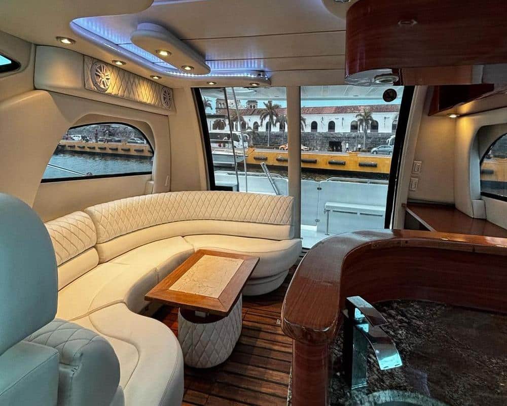 YATE ORIÓN X - MAXUM 43 PIES - Image 4