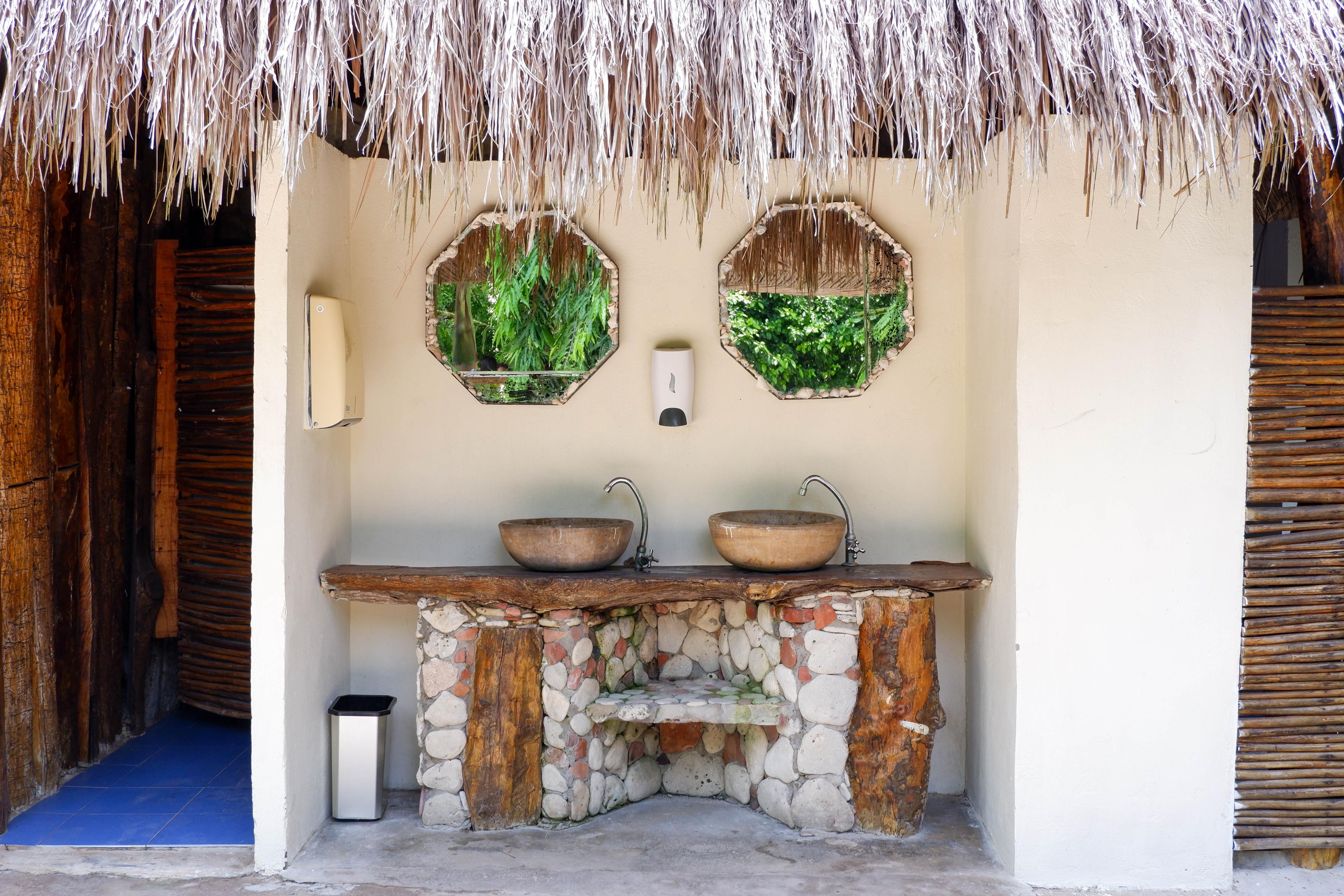 Santuario Beach - Imagen 4