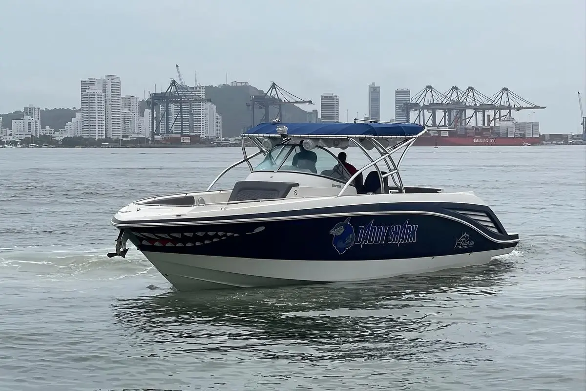 Alquiler de yate Daddy Shark Tuna 380 en Cartagena